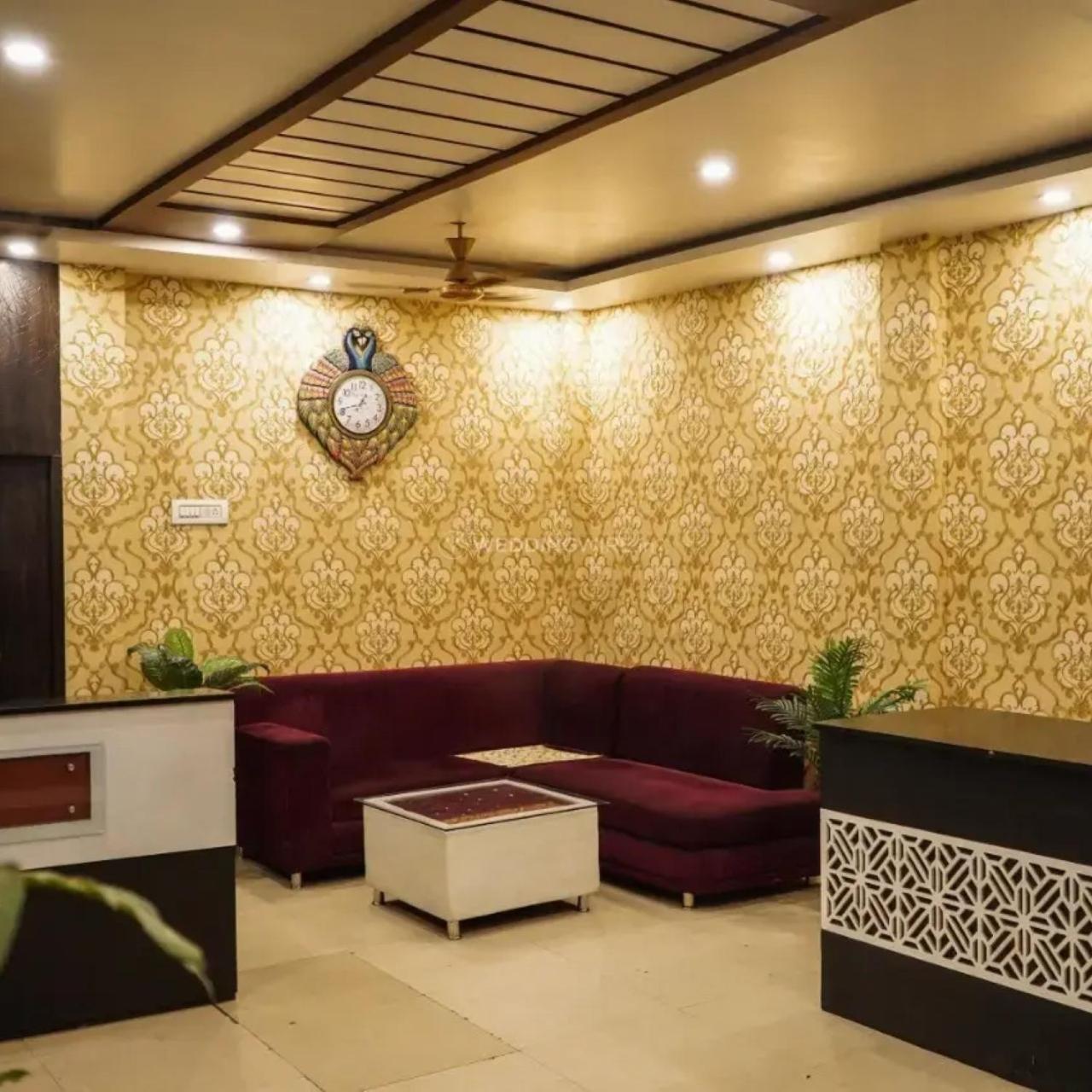New Kumar Hotel & Banquet Lucknow Extérieur photo