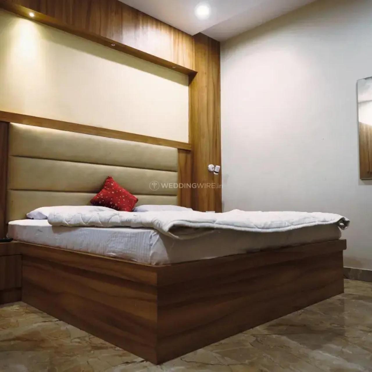 New Kumar Hotel & Banquet Lucknow Extérieur photo